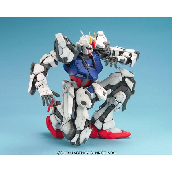 Bandai 1/60 PG Strike Gundam kneeling pose