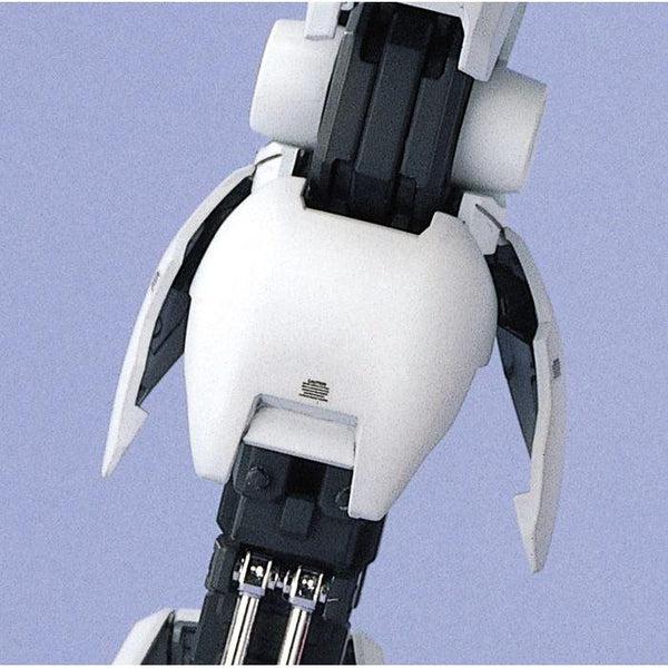Bandai 1/60 PG RX-78-2 Gundam close up knee