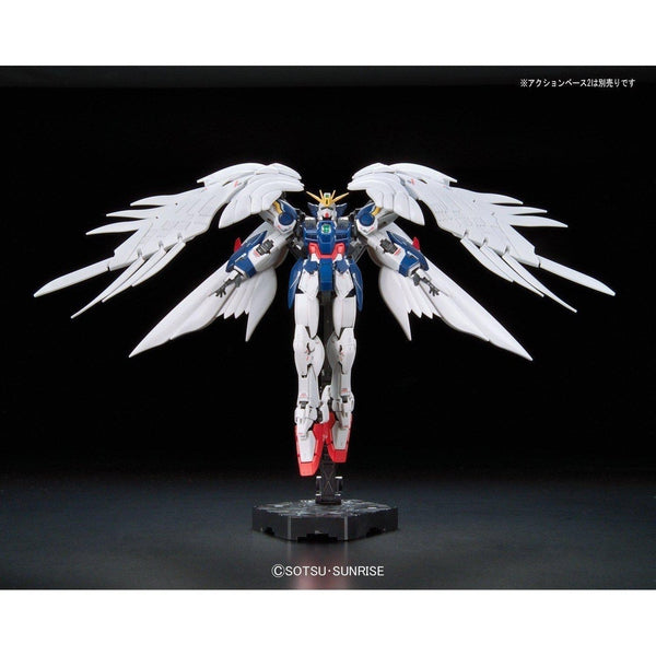 Bandai 1/144 RG XXXG-00W0 Wing Gundam Zero Custom crucifix pose
