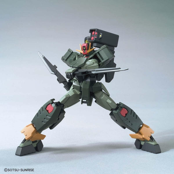 Bandai HGGB 1/144 00 Command QAN[T] action pose