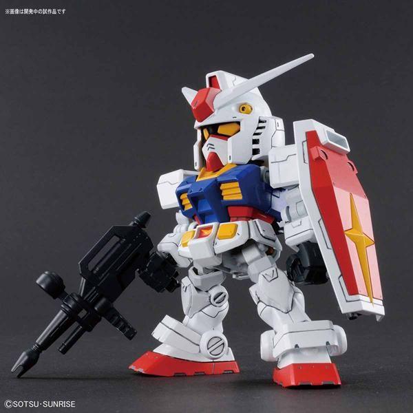 Bandai SD Gundam Cross Silhouette RX-78-2 Gundam & Cross Silhouette Frame Set front on view.