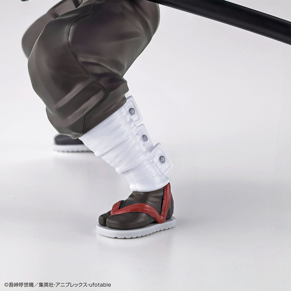 Bandai Demon Slayer Kimetsu Model - Tanjiro Kamado close up of leg detail