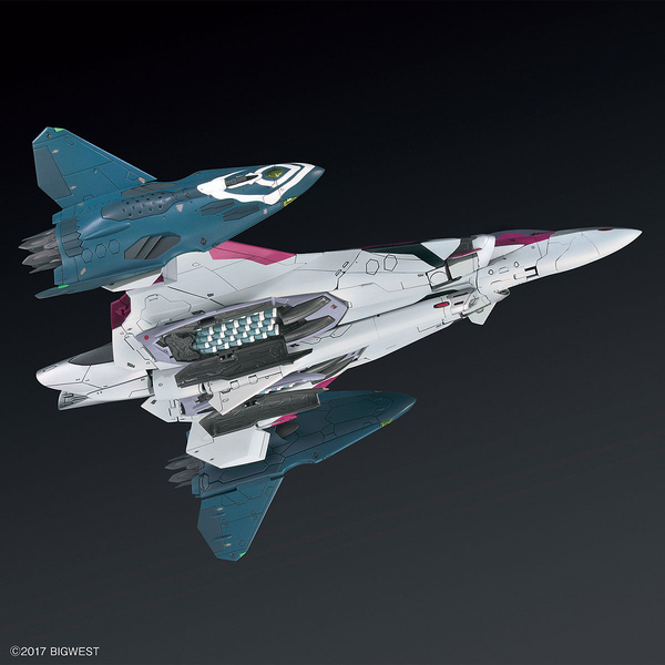 Mirage Farina Jenius pilot figure Lil Draken (x2) Missile pods (x2) Foil seals (x2) Waterslide decals (x2) fighter mode 2