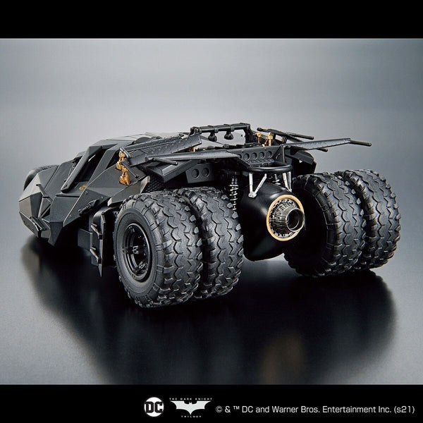 Bandai 1/35 Batmobile (Batman Begins) rear view.
