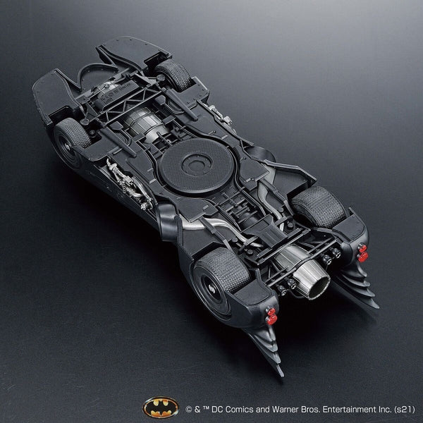 Bandai 1/35 Batmobile (Batman Ver) underside detailing