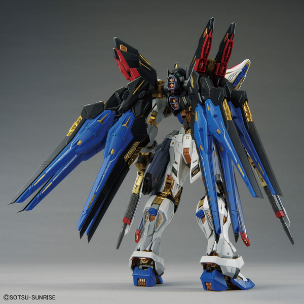 Bandai 1/100 MGEX Strike Freedom Gundam rear view.