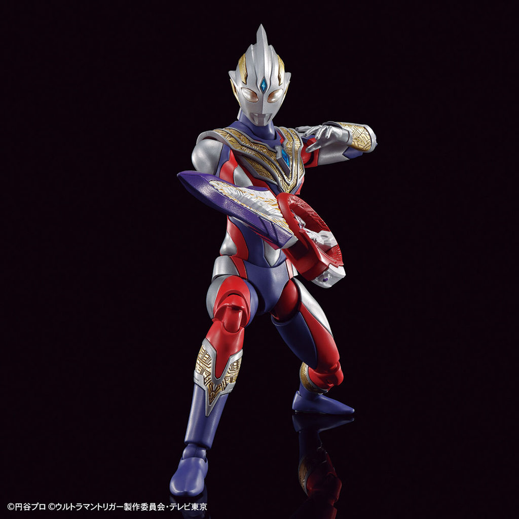 Bandai Figure-Rise Standard 1/12 Ultraman Trigger Multitype action pose with weapon. 