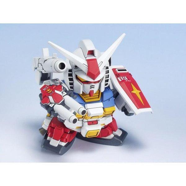 Bandai SD BB Senshi Perfect Gundam front on pose.2