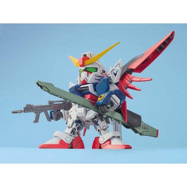 Bandai BB 290 Destiny Gundam with weapons