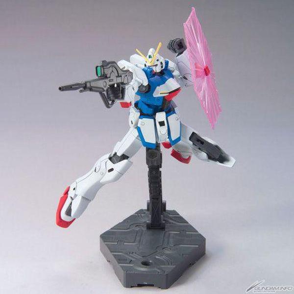 Bandai 1/144 HGUC LM312V04 Victory Gundam action pose