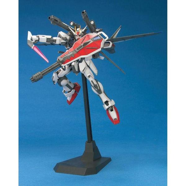 Bandai 1/100 MG Strike Gundam + IWSP action pose