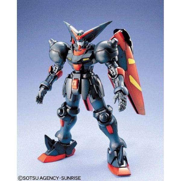 Bandai 1/100 MG GF13-001NHII Master Gundam front on pose