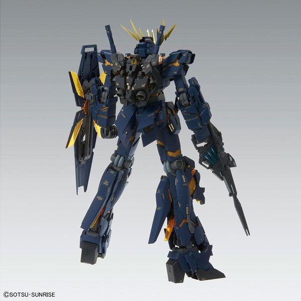Bandai 1/100 MG Unicorn Gundam 02 Banshee Ver.Ka rear view