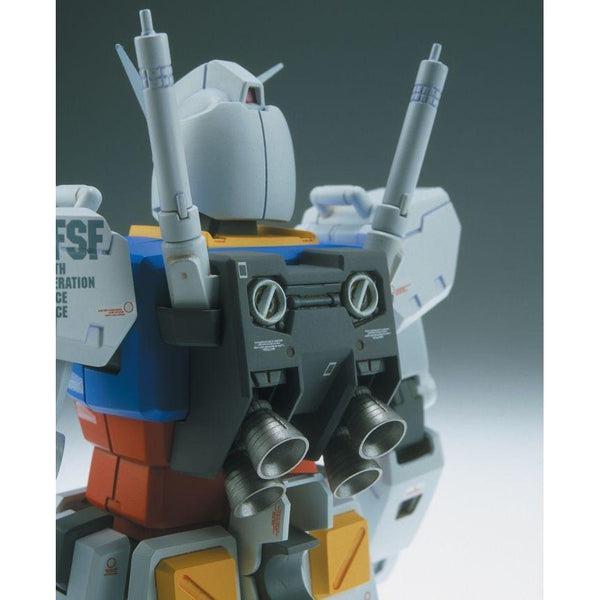 Bandai 1/100 MG RX 78-2 Gundam Ver Ka close up rear thrusters