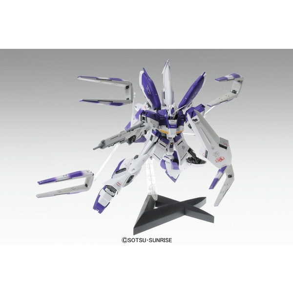Bandai 1/100 MG RX-93-2 Hi-Nu Gundam Ver Ka action pose