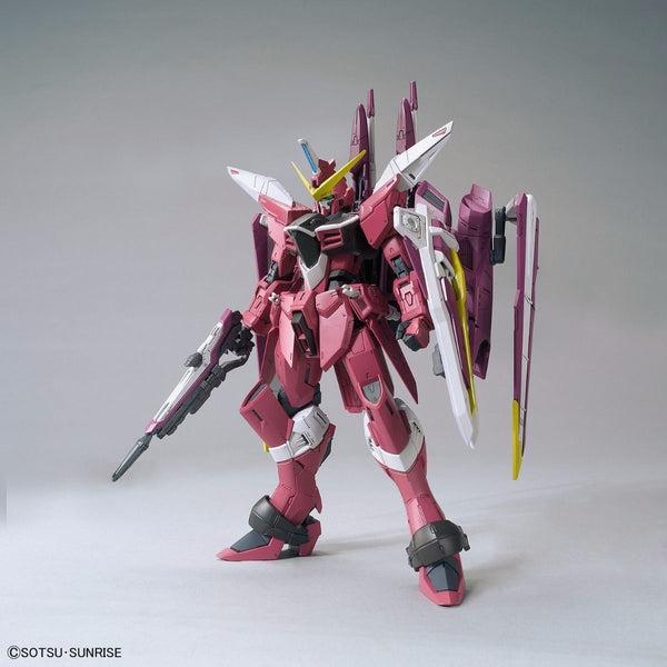 Justice Gundam Front On Pose