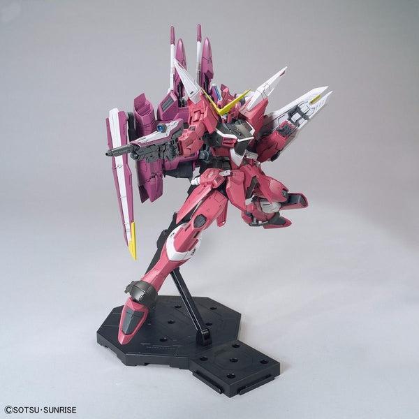 Bandai 1/100 MG  ZGMF-X09A Justice Gundam Z.A.F.T. Mobile Suit Gundam action pose 1