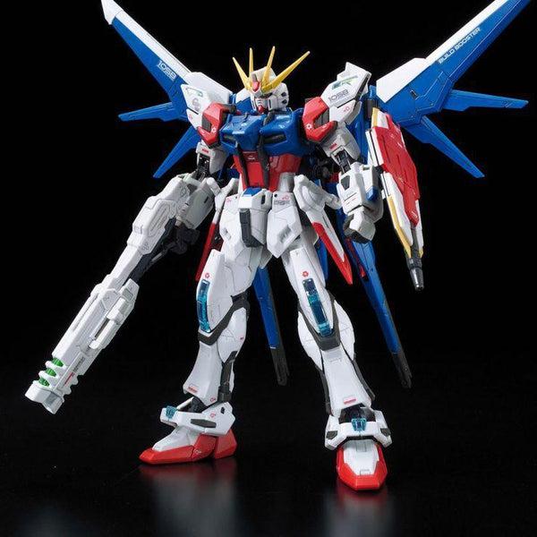 Bandai 1/144 RG Build Strike Gundam Full Package front on pose