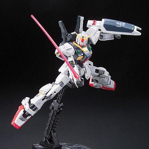 Bandai 1/144 RG RX-178 Gundam Mk-II AEUG action pose
