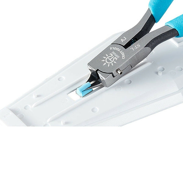 Dspiae Ultra Thin Premium Bladeless Nipper close up of tip