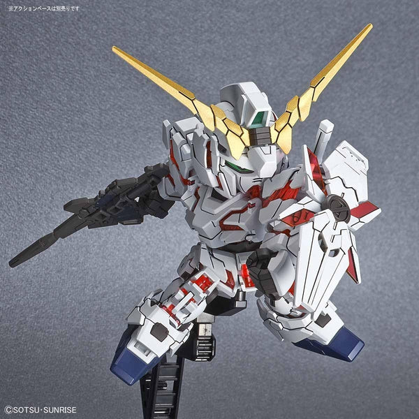 Bandai SD Cundam Cross Silhouette Unicorn Gundam (Destroy Mode) action pose