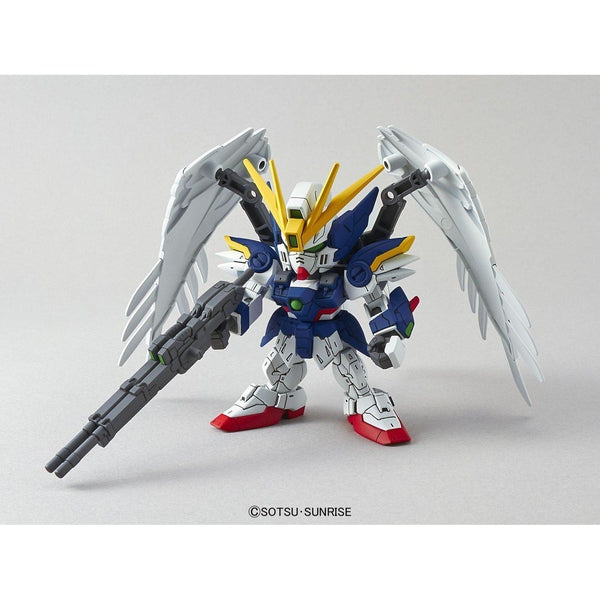 Bandai SD Gundam Ex-Standard 004 Wing Gundam Zero EW front on